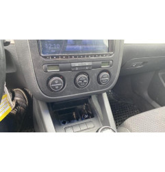 Porte avant droit VOLKSWAGEN JETTA 3