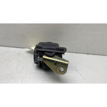 Ceinture arriere gauche VOLKSWAGEN JETTA 3