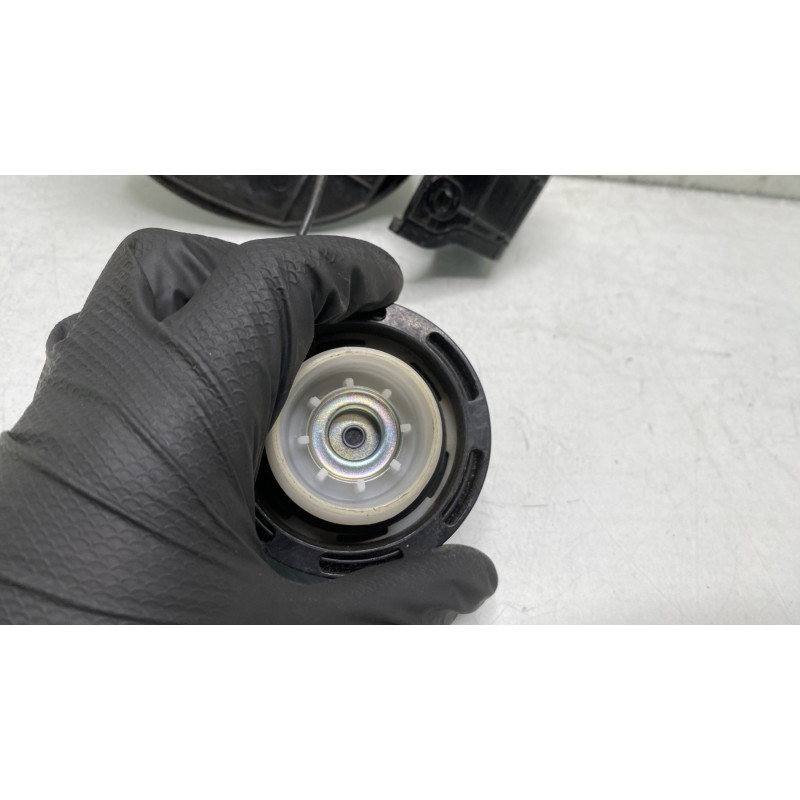 Trappe d'essence HYUNDAI IX 35 Photo n°4