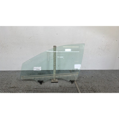 Vitre avant gauche HYUNDAI IX 35 Photo n°1