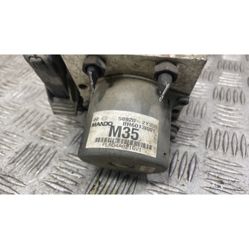 Bloc ABS (freins anti-blocage) HYUNDAI IX 35 Photo n°4