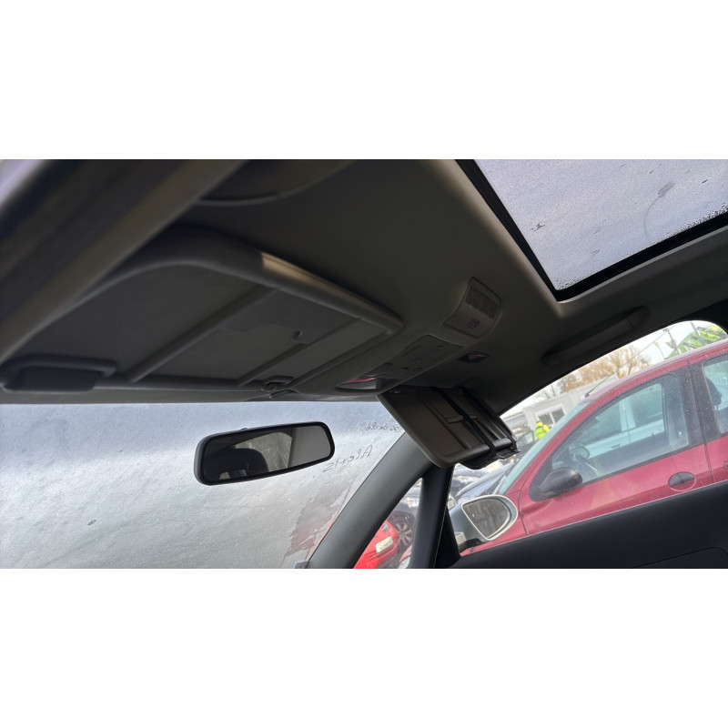Poignee interieur avant droit AUDI A2 Photo n°15