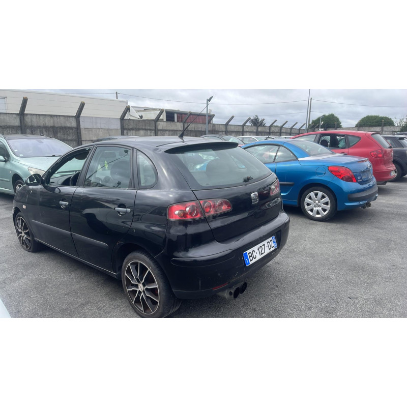 Feu arriere principal gauche (feux) SEAT IBIZA 3 Photo n°15