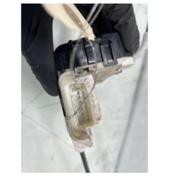 Serrure avant droit PEUGEOT 407