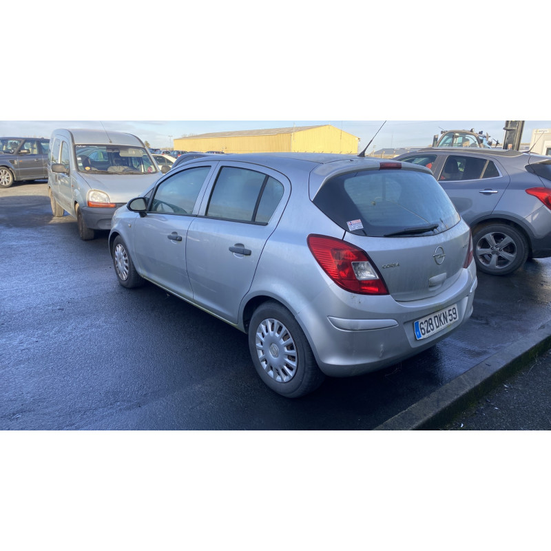 Malle/Hayon arriere OPEL CORSA D Photo n°16