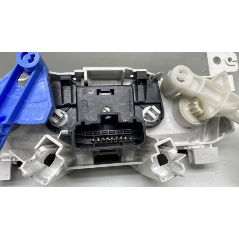 Commande chauffage RENAULT TRAFIC 3 COURT Photo n°3