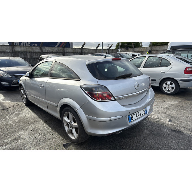 Aile avant droit OPEL ASTRA H Photo n°8