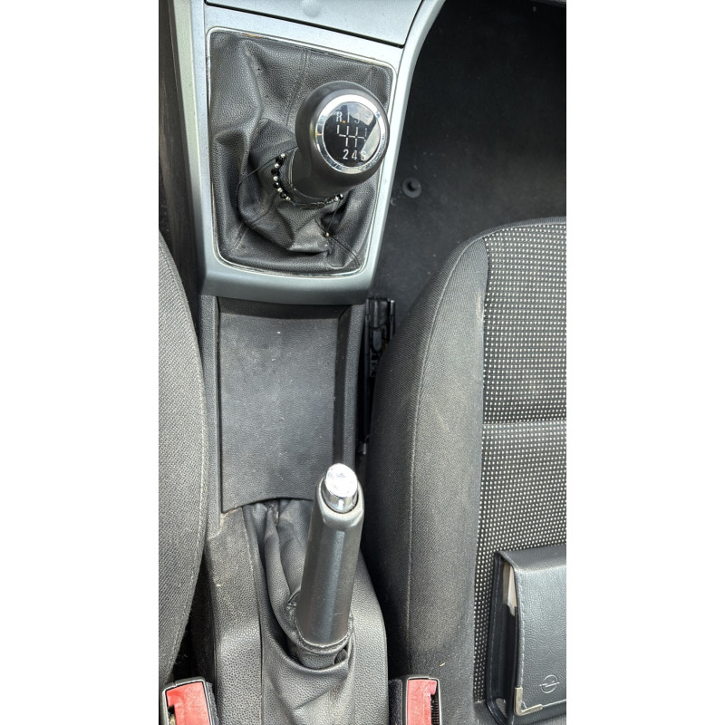 Compresseur clim OPEL ASTRA H Photo n°16