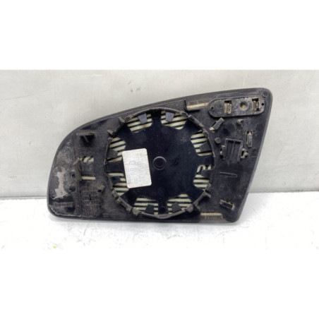 Glace retroviseur droit AUDI A4 2