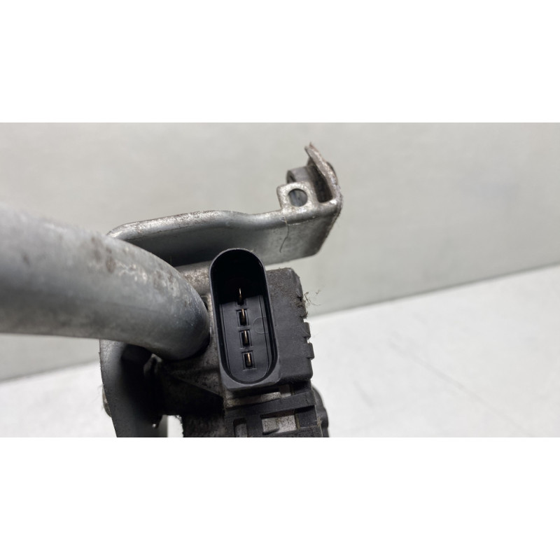 Moteur essuie glace avant AUDI A4 2 Photo n°7