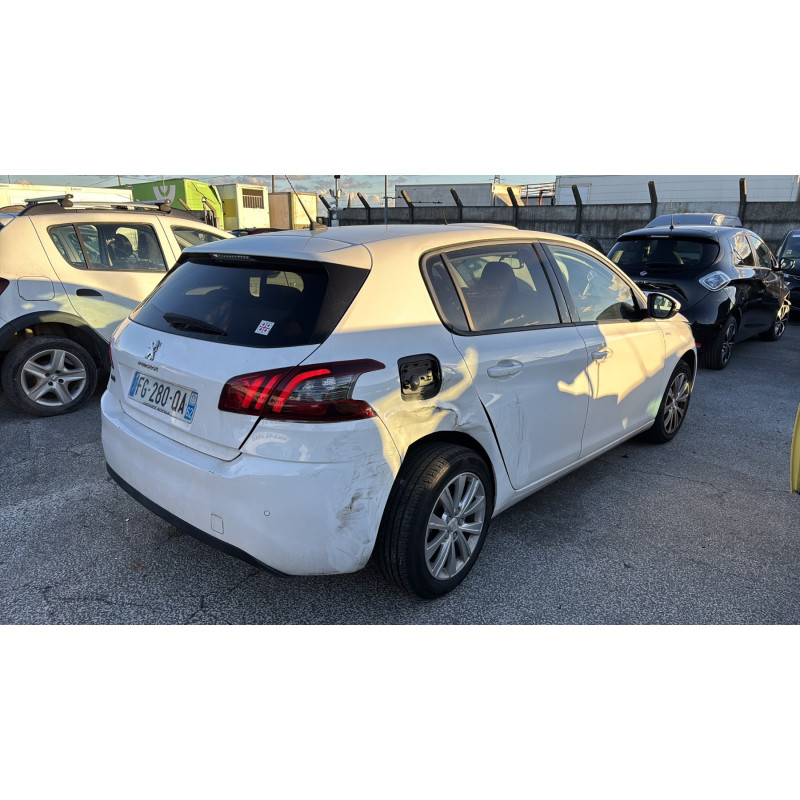 Traverse superieure PEUGEOT 308 2 Photo n°8