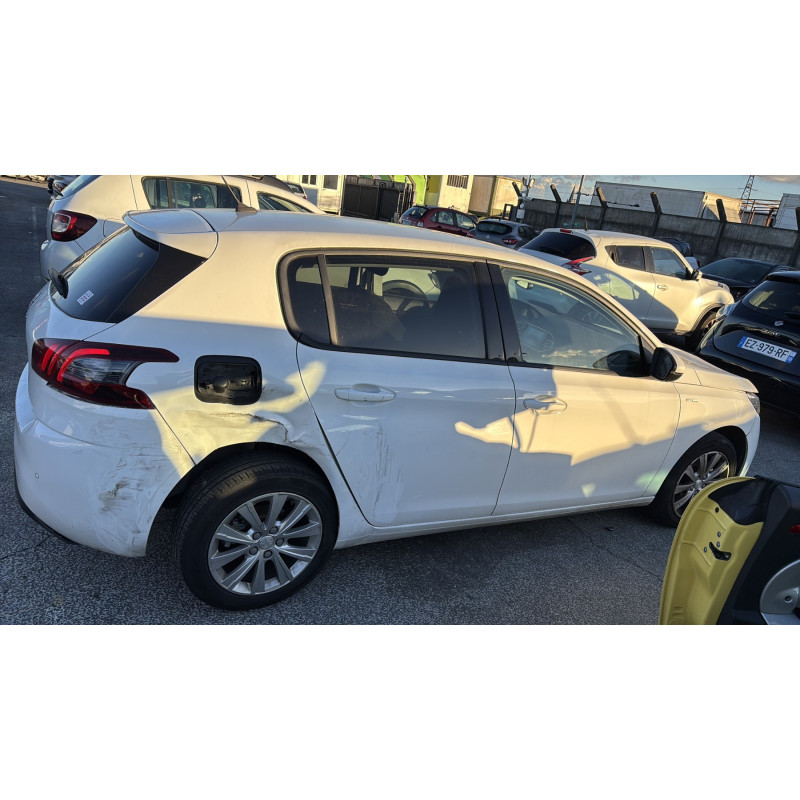 Boitier BSI PEUGEOT 308 2 Photo n°11