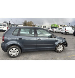 Pare choc arriere VOLKSWAGEN POLO 4