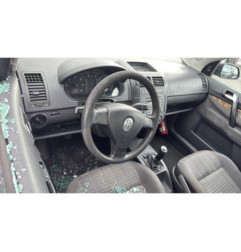 Pare choc arriere VOLKSWAGEN POLO 4