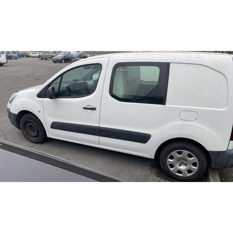 Eclairage de plaque CITROEN BERLINGO 2 Photo n°9