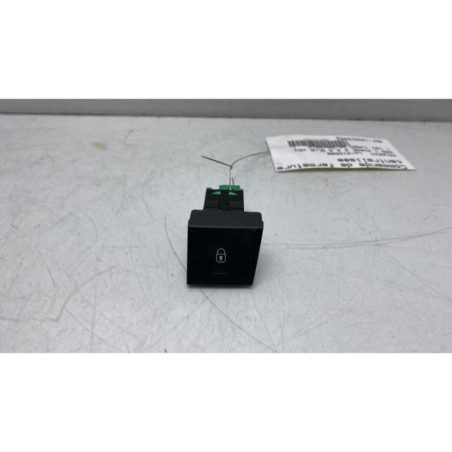 Commande de fermeture centralisee PEUGEOT 508 1