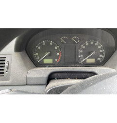 Serrure avant droit SKODA FABIA 1
