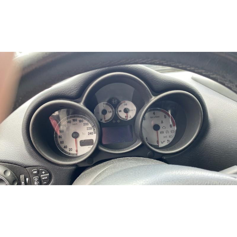 Compteur ALFA ROMEO GT Photo n°14