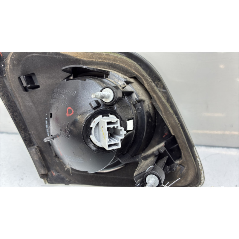 Feu arriere secondaire droit (feux) MAZDA 3 1 Photo n°4