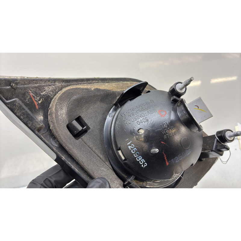 Feu arriere secondaire droit (feux) MAZDA 3 1 Photo n°5