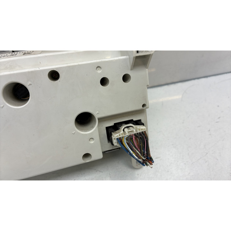 Commande chauffage MAZDA 3 1 Photo n°3