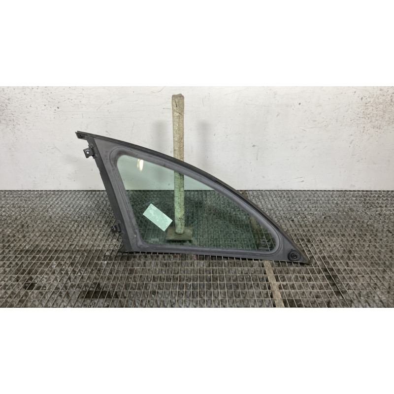 Custode arriere droit MERCEDES CLASSE R 251 Photo n°4