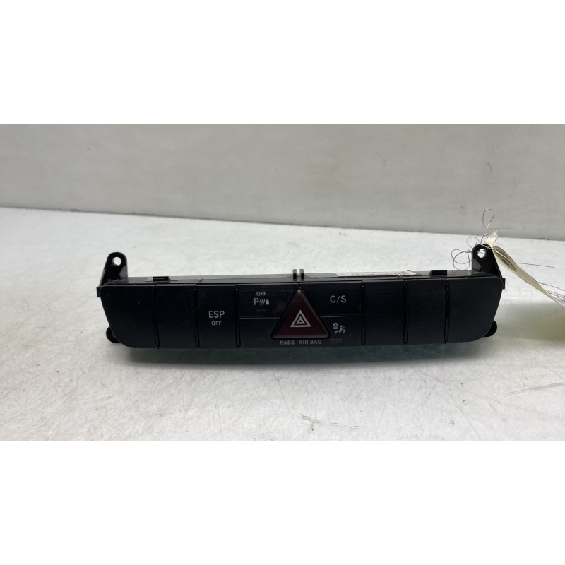 Bouton de warning MERCEDES CLASSE R 251 Photo n°1