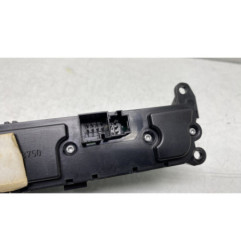 Bouton de warning MERCEDES CLASSE R 251
