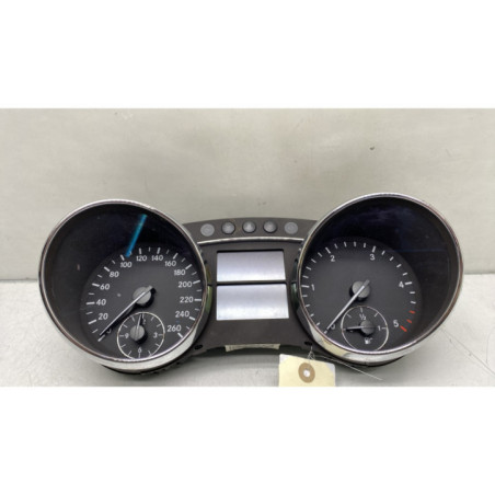 Compteur MERCEDES CLASSE R 251 Photo n°1