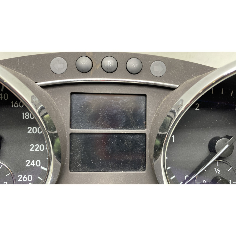 Compteur MERCEDES CLASSE R 251 Photo n°3