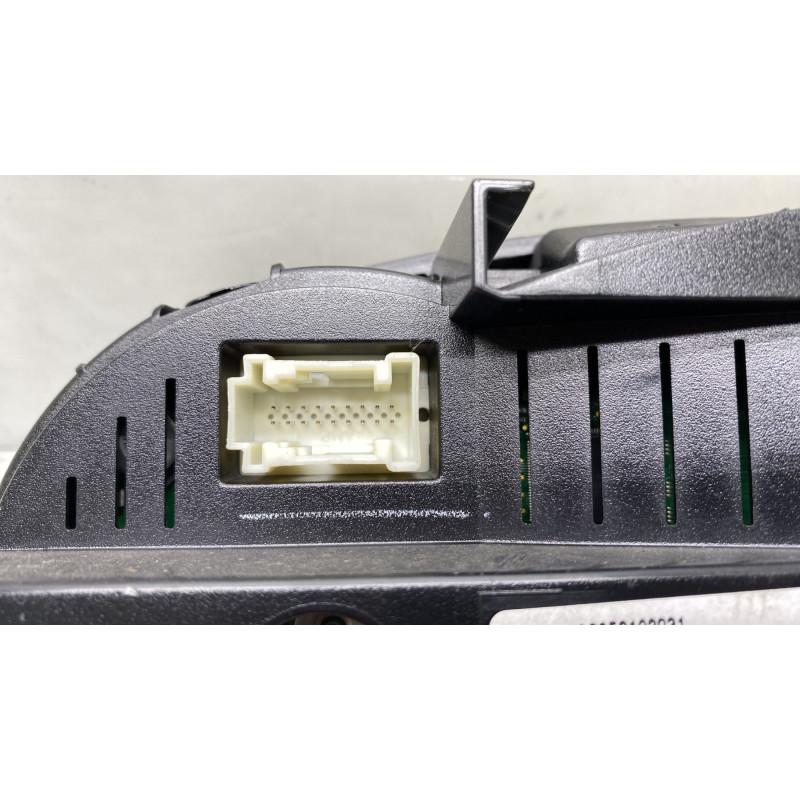 Compteur MERCEDES CLASSE R 251 Photo n°6
