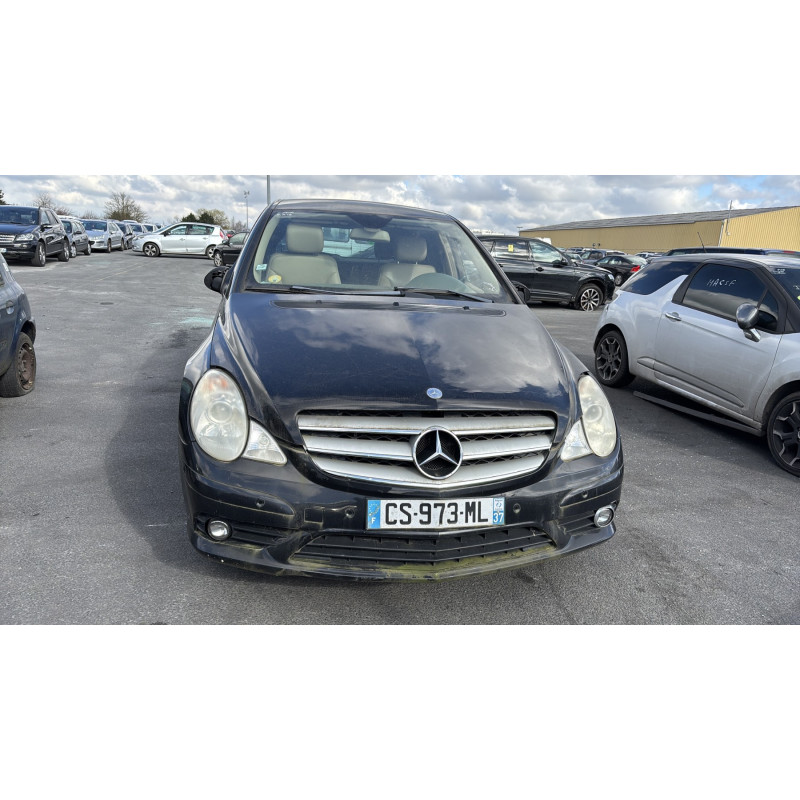 Eclairage de plafonnier MERCEDES CLASSE R 251 Photo n°16
