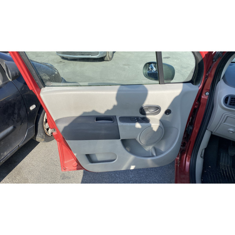 Pare choc arriere RENAULT MODUS Photo n°15