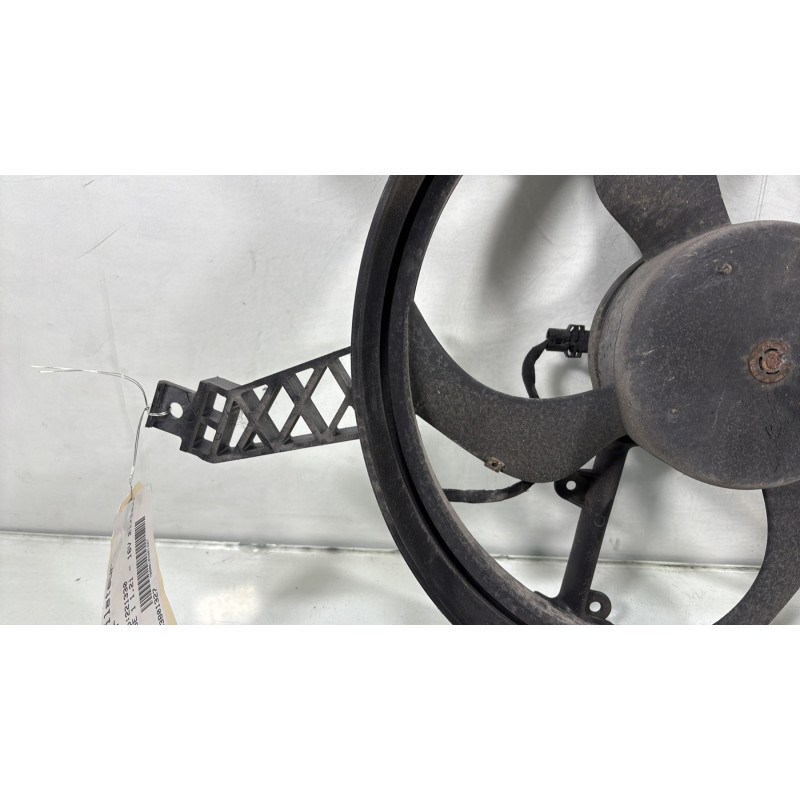 Moto ventilateur radiateur RENAULT MODUS Photo n°4