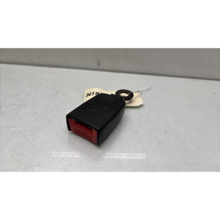 Attache ceinture arriere gauche RENAULT TWINGO 1