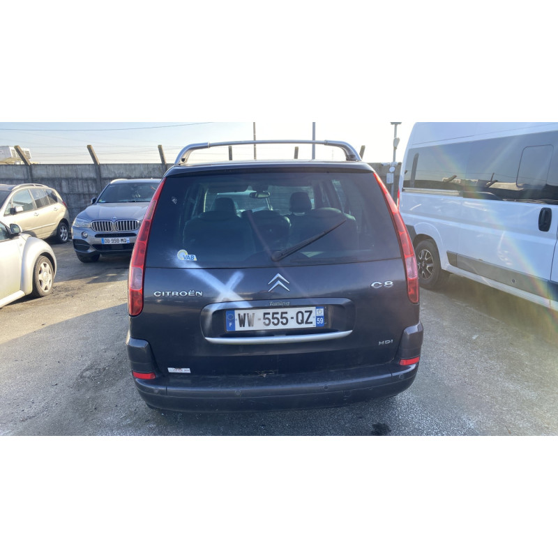 Malle/Hayon arriere CITROEN C8 Photo n°11