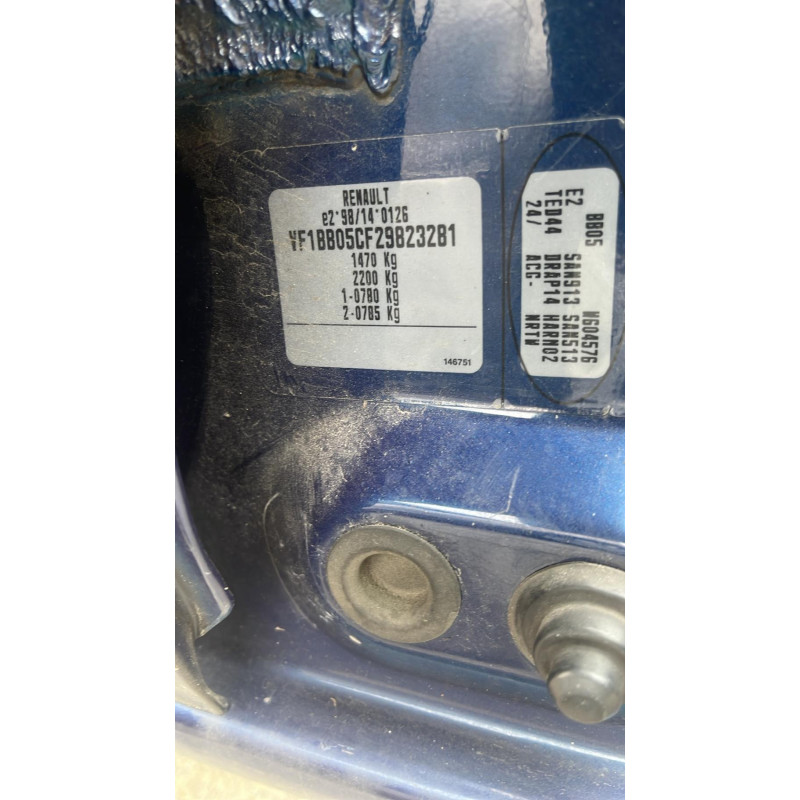 Vitre avant droit RENAULT CLIO 2 Photo n°15