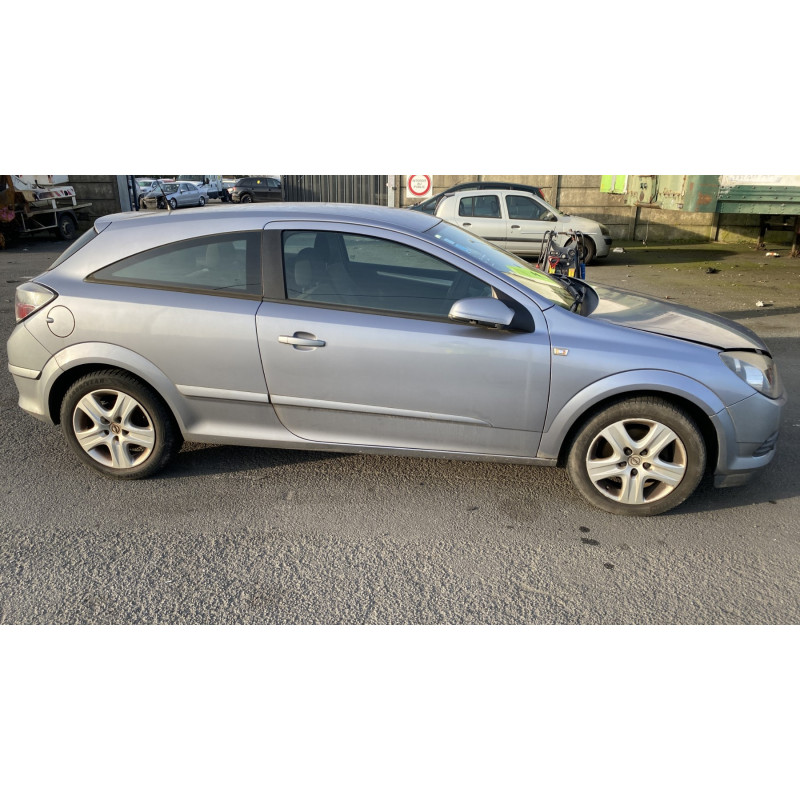 Feu arriere principal gauche (feux) OPEL ASTRA H Photo n°10