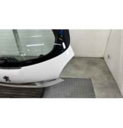Malle/Hayon arriere PEUGEOT 208 1