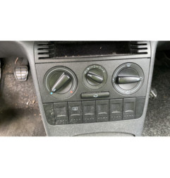 Aile avant gauche VOLKSWAGEN POLO 3