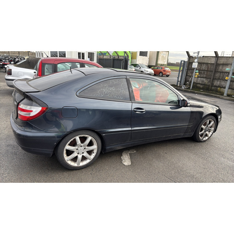 Optique avant principal droit (feux)(phare) MERCEDES CLASSE C 203 COUPE SPORT Photo n°12