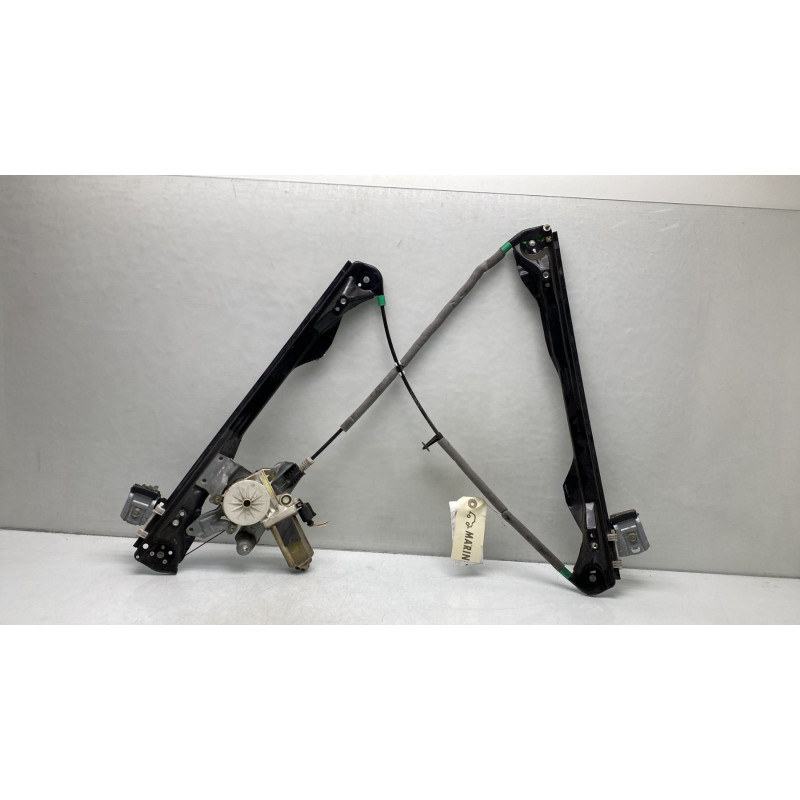 Leve vitre electrique avant droit FORD FOCUS 1 Photo n°5
