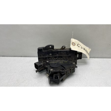 Serrure avant droit FORD FOCUS 1