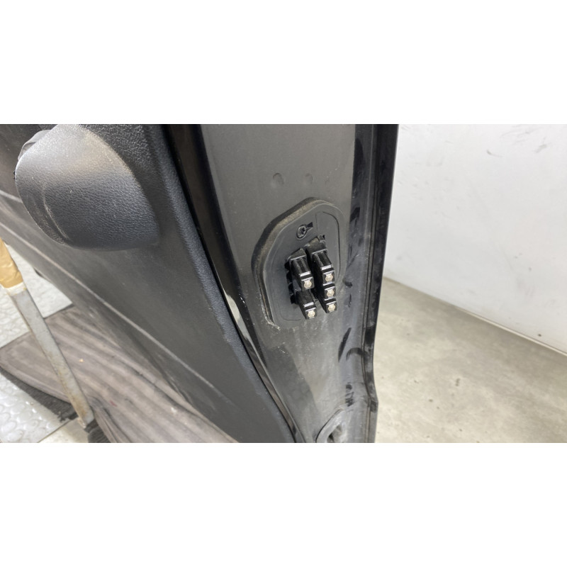 Porte laterale gauche RENAULT TRAFIC 3 Photo n°5