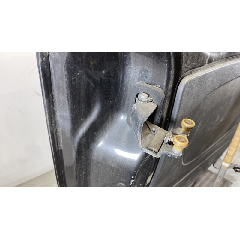 Porte laterale gauche RENAULT TRAFIC 3 Photo n°8