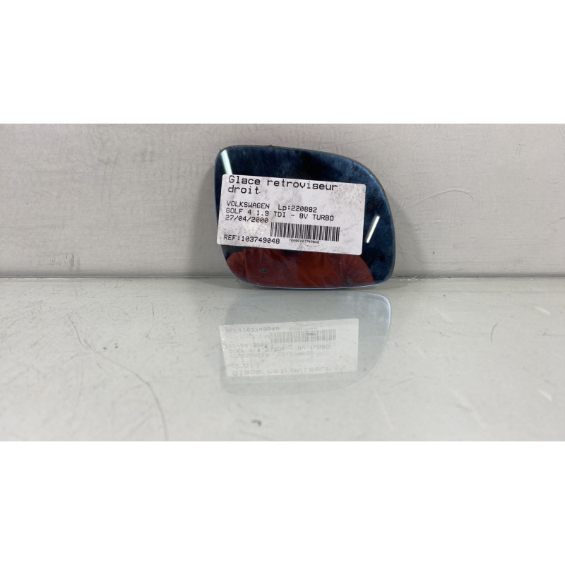 Glace retroviseur droit VOLKSWAGEN GOLF 4 Photo n°1