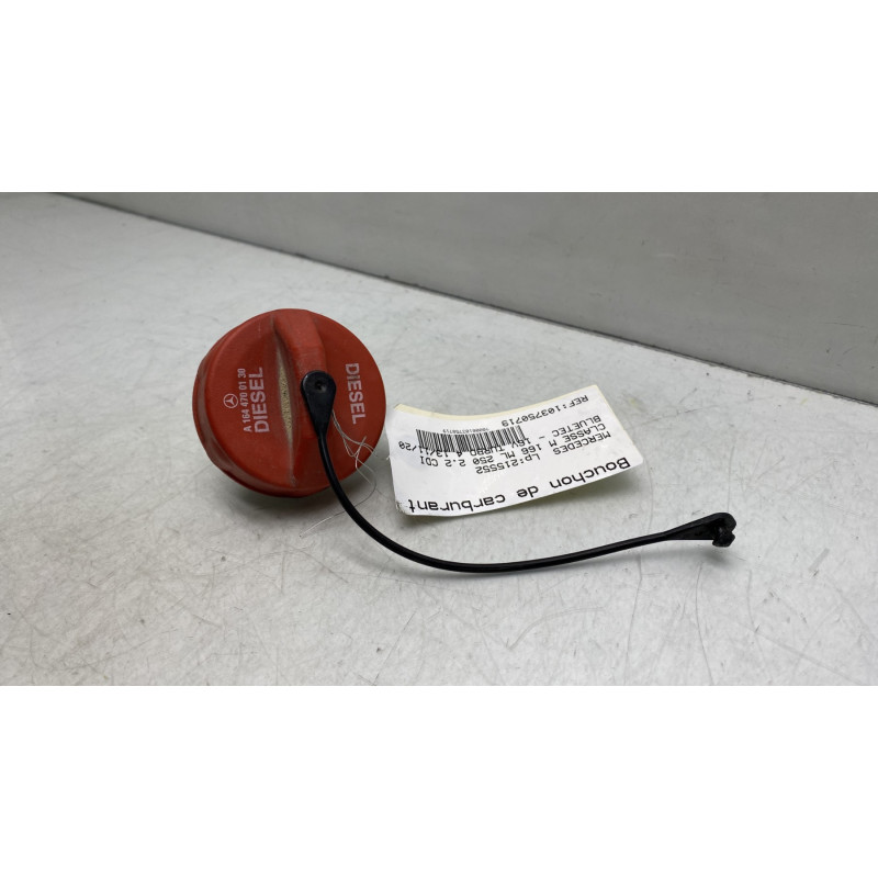 Bouchon de carburant MERCEDES CLASSE M 166 Photo n°1