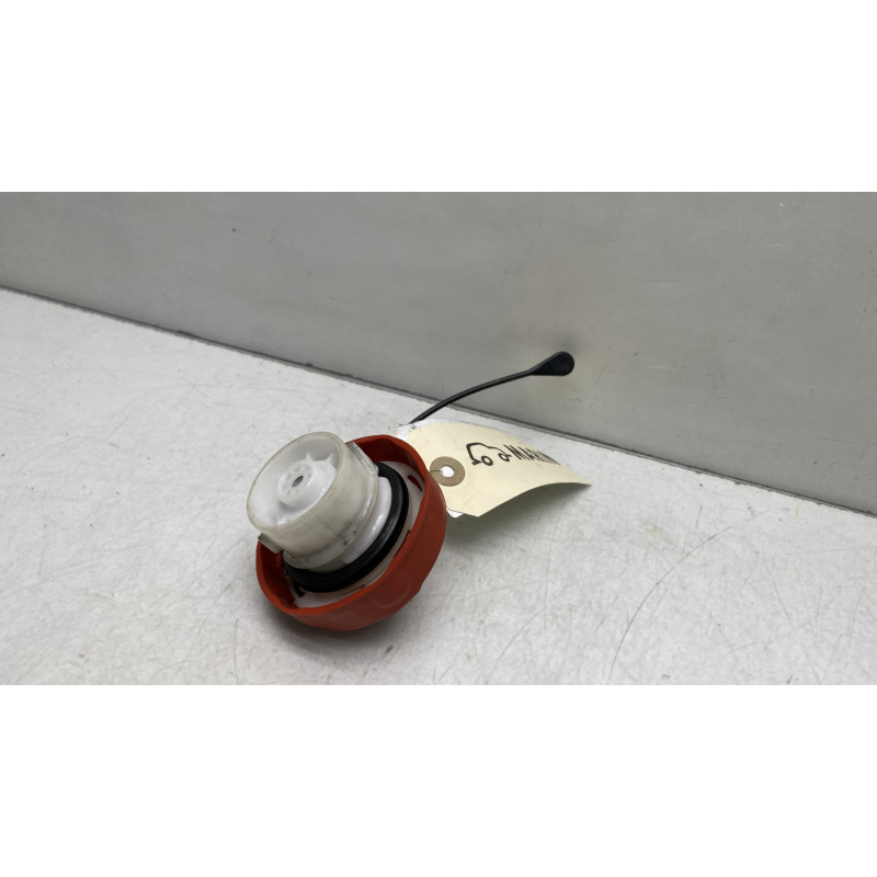 Bouchon de carburant MERCEDES CLASSE M 166 Photo n°3