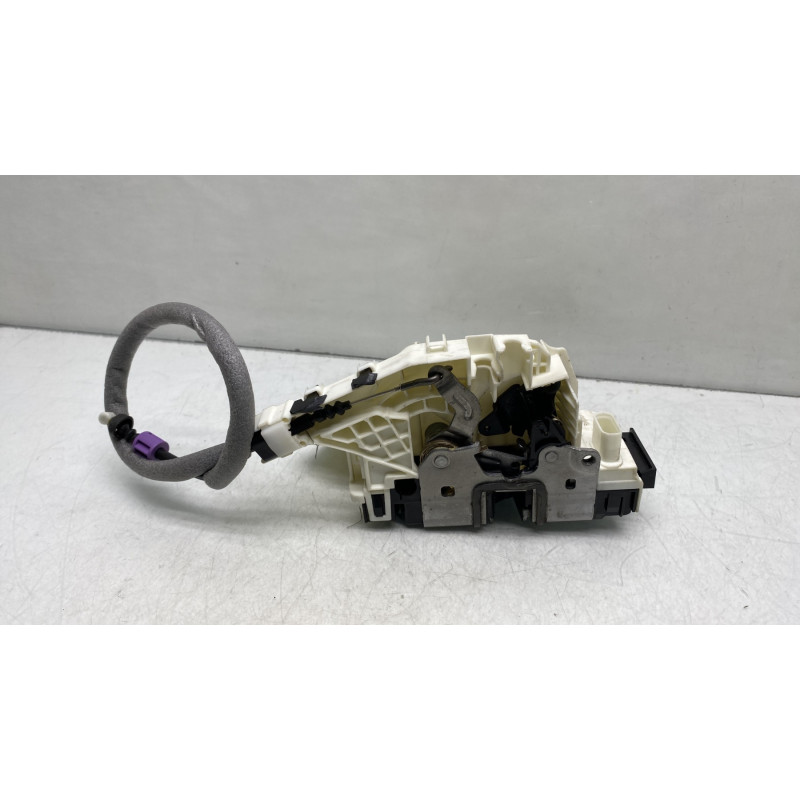 Serrure avant droit MERCEDES CLASSE M 166 Photo n°4