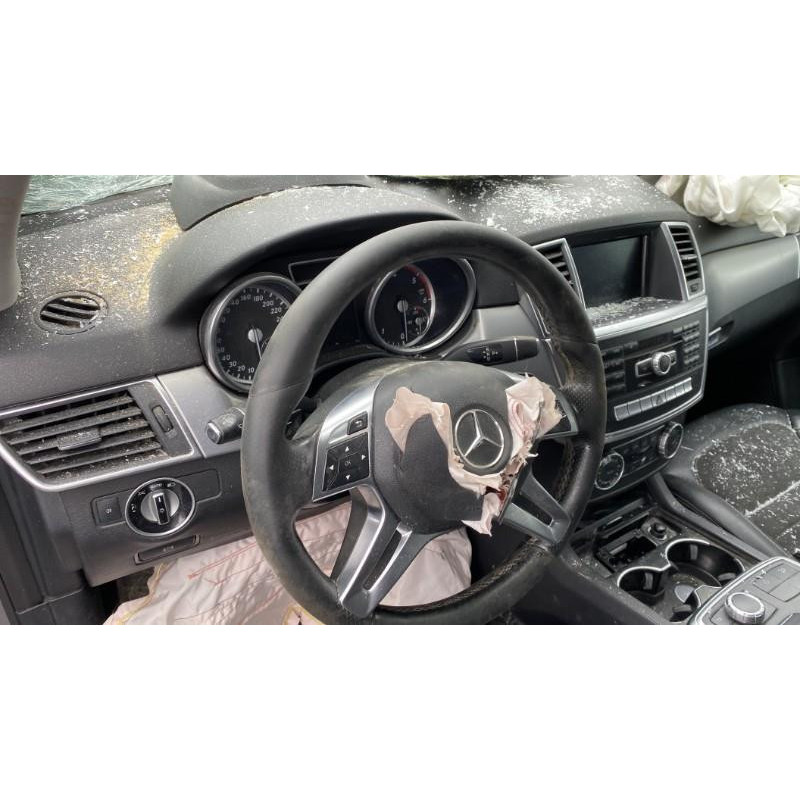 Crochet de remorquage MERCEDES CLASSE M 166 Photo n°14